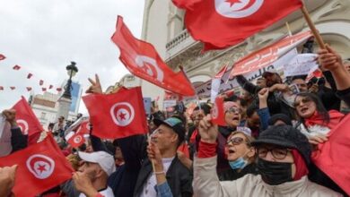 صورة تونس.. خبراء يحذرون من مخططات لتفجير الوضع عشية الاستفتاء