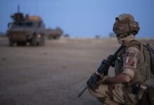 صورة رئاسة الأركان الفرنسية تعلن سحب قواتها من مالي نهاية الصيف