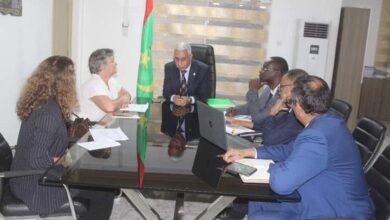 صورة نواكشوط: وزير الصحة يجري مباحثات مع مديرة الوكالة الفرنسية للتنمية