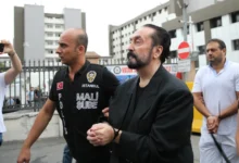 صورة أطول حكم في التاريخ..محكمة تركية تقضي بمعاقبة عدنان بالسجن 8658عاما