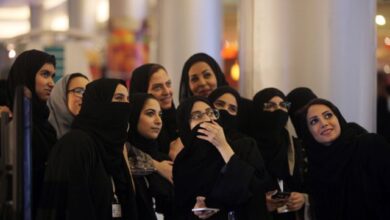 صورة لمواجهة العنوسة.. جمعية سعودية تزوج الشباب من 3 زوجات والرابعة مجانًا بشروط ميسرة