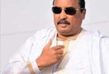 صورة نقل الرئيس السابق وصهره من مدرسة الشرطة إلى منزل في “صكوك”