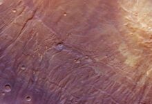 صورة صور جديدة للمريخ تظهر “ندوب” ماضي الكوكب الأحمر