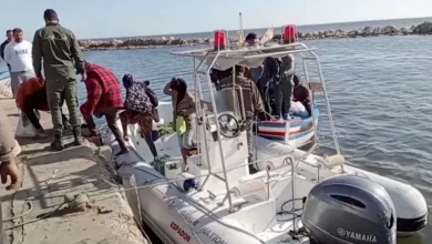 صورة مصرع 19 مهاجرا أفريقيا بعد غرق قاربهم قبالة تونس