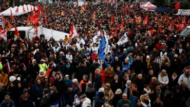 صورة فرنسا تواجه إضرابا شاملا احتجاجا على إصلاح نظام التقاعد