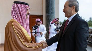 صورة وزيرا خارجية السعودية وسوريا يبحثان في جدة خطوات عودة دمشق لمحيطها العربي