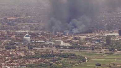صورة انفجارات واشتباكات وتعزيزات عسكرية في الخرطوم
