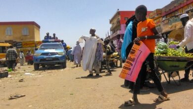 صورة هدوء حذر في الخرطوم.. وشح النقود يكوي السودانيين