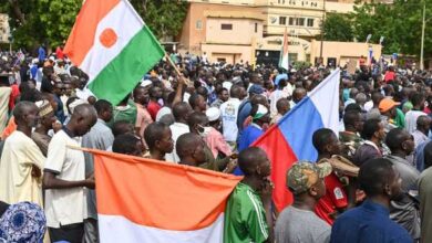 صورة فشل مهمة “إيكواس” في النيجر.. وتظاهرات ترفض التدخل الأجنبي