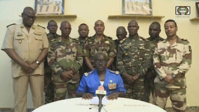 صورة المجلس العسكري بالنيجر: لا نتحمل مسؤولية ما قد ينجم عن رفض السفير الفرنسي المغادرة