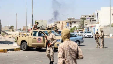 صورة اشتباكات بين قوتين أمنيتين بالعاصمة الليبية طرابلس