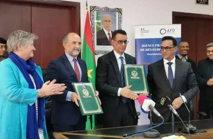 صورة موريتانيا وفرنسا توقعان اتفاقية بقيمة 768 مليون أوقية جديدة