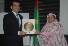 صورة المدير العام للإيسيسكو يزور معرض جهة نواكشوط للديبلوماسية الثقافية