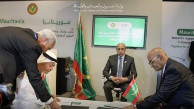 صورة دبي: الرئيس يشرف على توقيع اتفاقية وإعلان مشترك مع شركات إماراتية وألمانية.