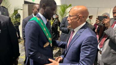 صورة رئيس الجمهورية يحضر تنصيب رئيس السنغال المنتخب باسيرو ديوماي فاي
