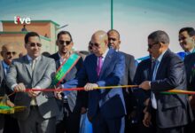صورة غزواني يدشن جسر الحي الساكن في نواكشوط الشمالية