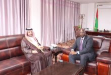 صورة وزير الشؤون الإسلامية يستقبل السفير السعودي لبحث تعزيز التعاون الثنائي