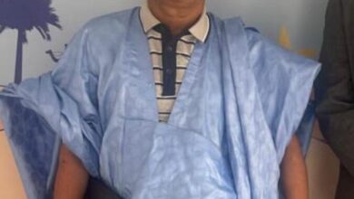 صورة توقيف المدير الناشر لموقع “ربيد إنفو” أحمد ولد بتار من طرف فرقة الجرائم السبرانية