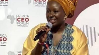 صورة استقالة مديرة وكالة الاستثمار دون معرفة الأسباب