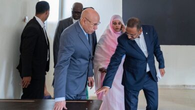 صورة ولد الشيخ الغزواني يتفقد بعض المنشآت التعليمية في نواكشوط الشمالية