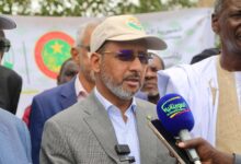 صورة المندوب العام للتضامن الوطني ومكافحة الإقصاء يشرف على انطلاقة عملية تجميع قري “تاكه” ببلدية ضو