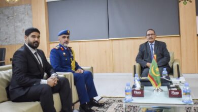 صورة الأمين العام لوزارة الدفاع يستقبل الملحق العسكري الإماراتي المعتمد في بلادنا