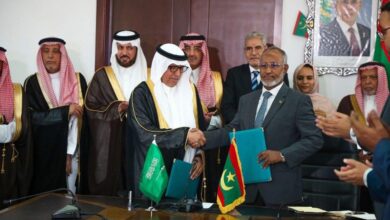 صورة توقيع اتفاقية لبناء مستشفى الملك سلمان بنواكشوط بتمويل يبلغ 70 مليون دولار