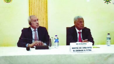 صورة وزير الدفاع يشارك في ندوة دولية في جمهورية غينيا بيساو