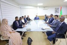 صورة وزير الطاقة والنفط يتباحث مع رئيس بعثة صندوق النقد الدولي والوفد المرافق له