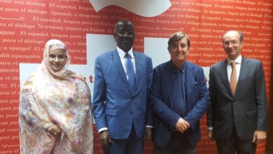 صورة وزير الشؤون الخارجية يؤدي زيارة لمعهد سرفانتس في مدريد