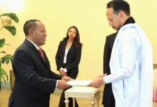 صورة سفير موريتانيا في اثيوبيا يقدم أوراق اعتماده