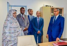 صورة وزيرة الوظيفة العمومية والعمل تؤدي زيارة تفقد واطلاع للإدارة العامة للعمل