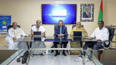 صورة اللجنة متعددة القطاعات للتواصل بشأن المخاطر والمشاركة المجتمعية تبحث الاستراتيجيات الوقائية مواجهة حمى الوادي المتصدع.