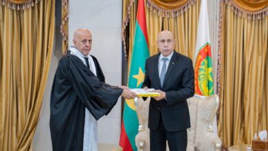 صورة رئيس الجمهورية يتسلّم التقرير السنوي لمحكمة الحسابات