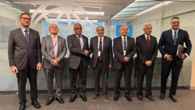 صورة *وزير الشؤون الاقتصادية  يجري مباحثات مع المدير العام للصندوق العربي للإنماء الاقتصادي والاجتماعي*