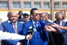 صورة وزير الشؤون الإسلامية يحث على حسن تسيير الموارد المالية والبشرية