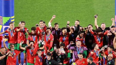 صورة المغرب يتوج بكأس العالم لكرة القدم للشباب بعد فوزه على الأرجنتين بهدفين دون مقابل