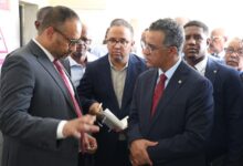 صورة وزير الصحة يؤدي زيارة ميدانية لعدد من المنشآت الصيحة