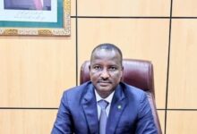 صورة وزير العدل يتوجه إلى دولة الإمارات العربية المتحدة