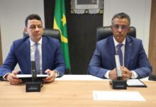 صورة اللجنة الفنية متعددة القطاعات المكلفة بالأدوية  تعقد اجتماعها الشهري بوزارة الصحة،