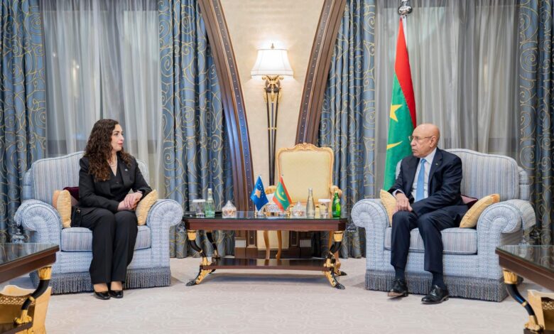 صورة رئيس الجمهورية يلتقي رئيسة جمهورية كوسوفو في الرياض