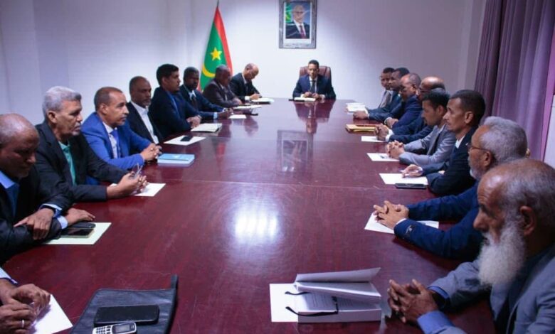 صورة وزير الشؤون الإسلامية يجتمع بمديري الإدرات الجهوية بالقطاع