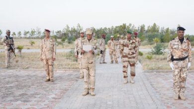 صورة قائد الأركان العامة للجيوش يشرف على تبادل المهام بأركان الجيش الجوي