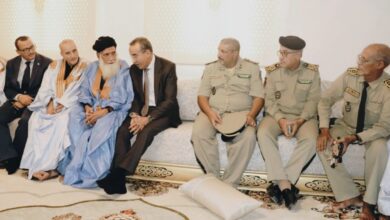 صورة المدير العام للأمن الوطني يعزي في وفاة مفوض رئيس محمد محمود عبد العزيز