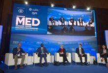 صورة نابولي/ وزير الشؤون الخارجية يحاضر حول التهديدات المستجدة بالمنطقة