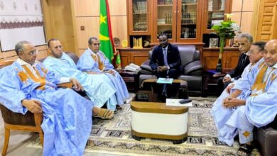 صورة وزير العدل يبحث مع هيئة الرؤساء الشرفيين للموثقين مشاكل القطاع