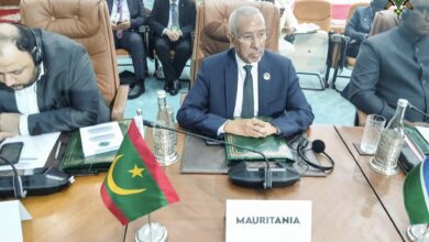 صورة وزير الدفاع يشارك في مؤتمر حول نزع السلاح والتسريح وإعادة الإدماج للجنودالأطفال