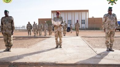 صورة قائد الأركان العامة للجيوش المساعد يشرف على تبادل المهام بالكتيبة الموريتانية للقوة المشتركة لمجموعة دول الساحل الخمس