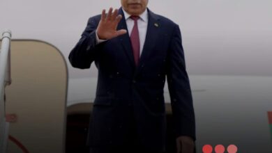 صورة غزواني يعود إلى نواكشوط بعد مشاركته في قمة الاتحاد الإفريقي ولاتحادالأوروبي بلواندا