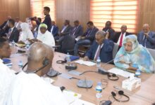 صورة لجنة المالية بالجمعية الوطنية تدرس ميزانية مفوضية الأمن الغذائي